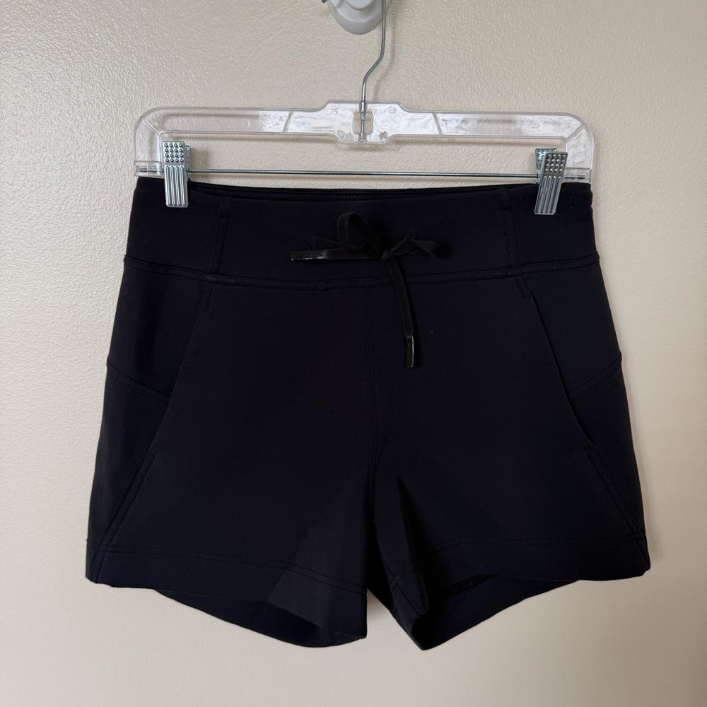 LULULEMON In-Form Short Luxtreme in Black